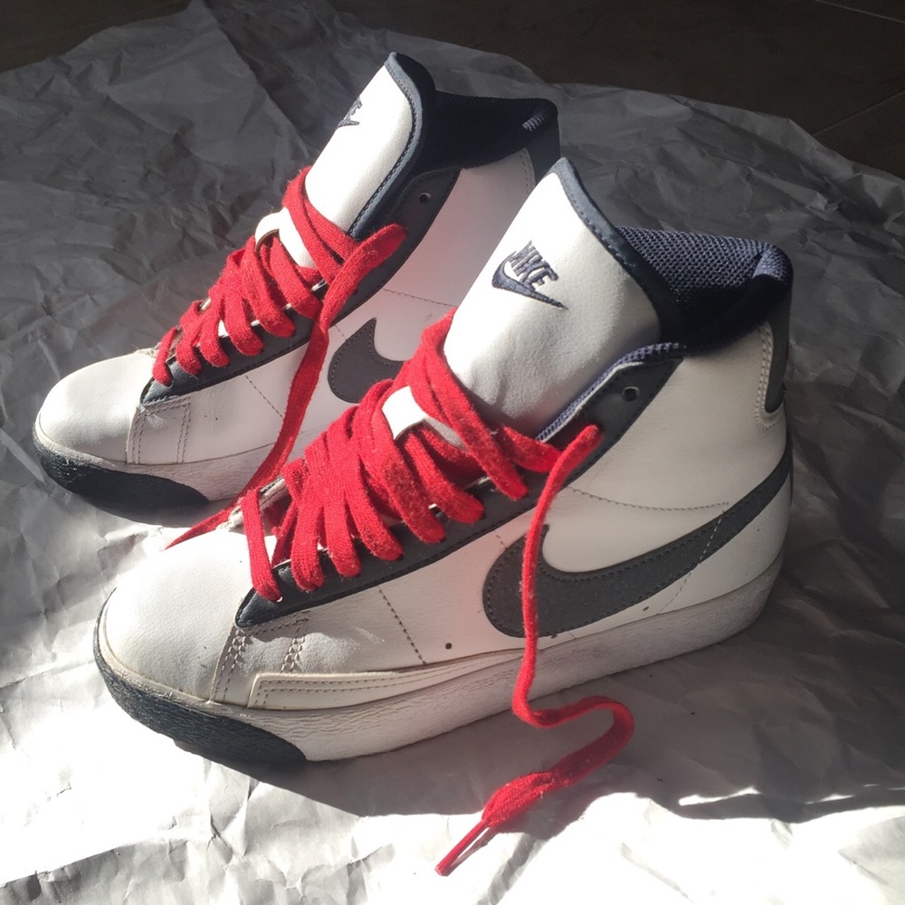 nike blazer sneakers